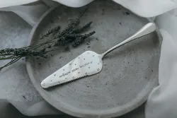 Tortová lopatka - Krájajme spolu životom