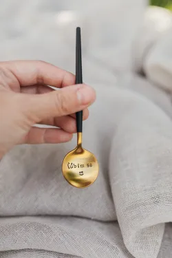 Lyžička - ľúbim sa