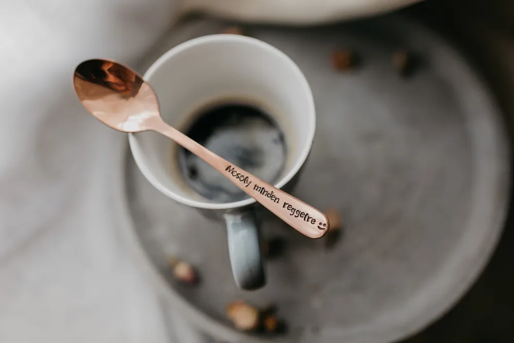 Lyžička - Mosoly minden reggelre