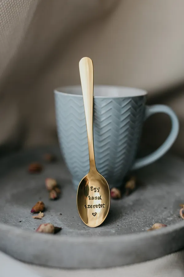 Lyžička - Egy kanal szeretet