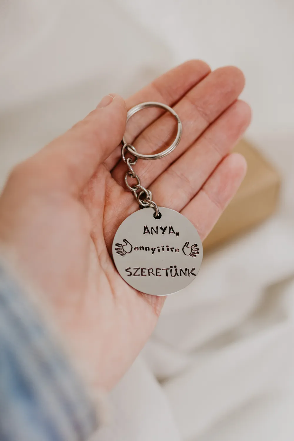 Kľúčenka - Anya, ennyiiire szeretünk