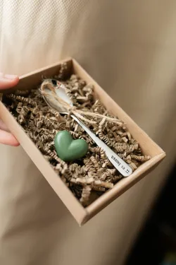 Set lyžičky a brošne- usmej sa