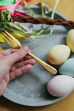 Veľkonočná sada príborov s ručne vyrazeným textom