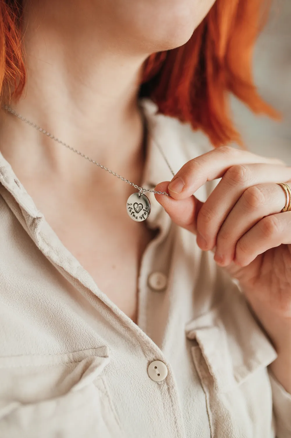 Retiazka na krk-držíme spolu