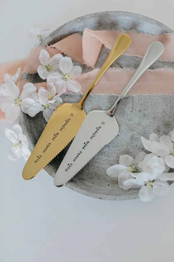 Tortová lopatka - Naša mamka pečie najlepšie